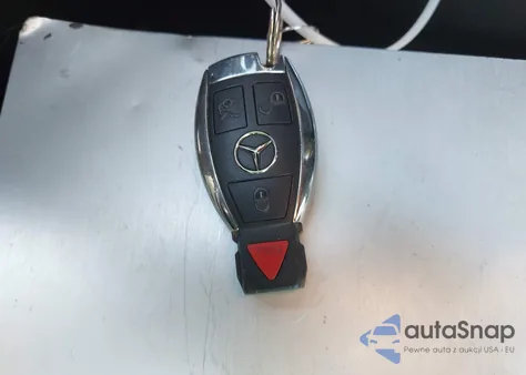 2019 Mercedes-Benz Glc 300 from USA, damaged, VIN WDC0G4JB0KV117659